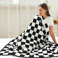 Half Velvet Checkrboard Blanket Knitting Jacquard Black And White Blanket Flannel Sofa Comfortable Cloth