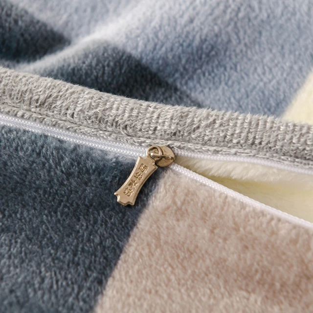 Thick Double Layer Hypoallergenic Throw Flannel Milk Velvet Sherpa Blankets For Winter Plush Custom Printed Winter Blanket