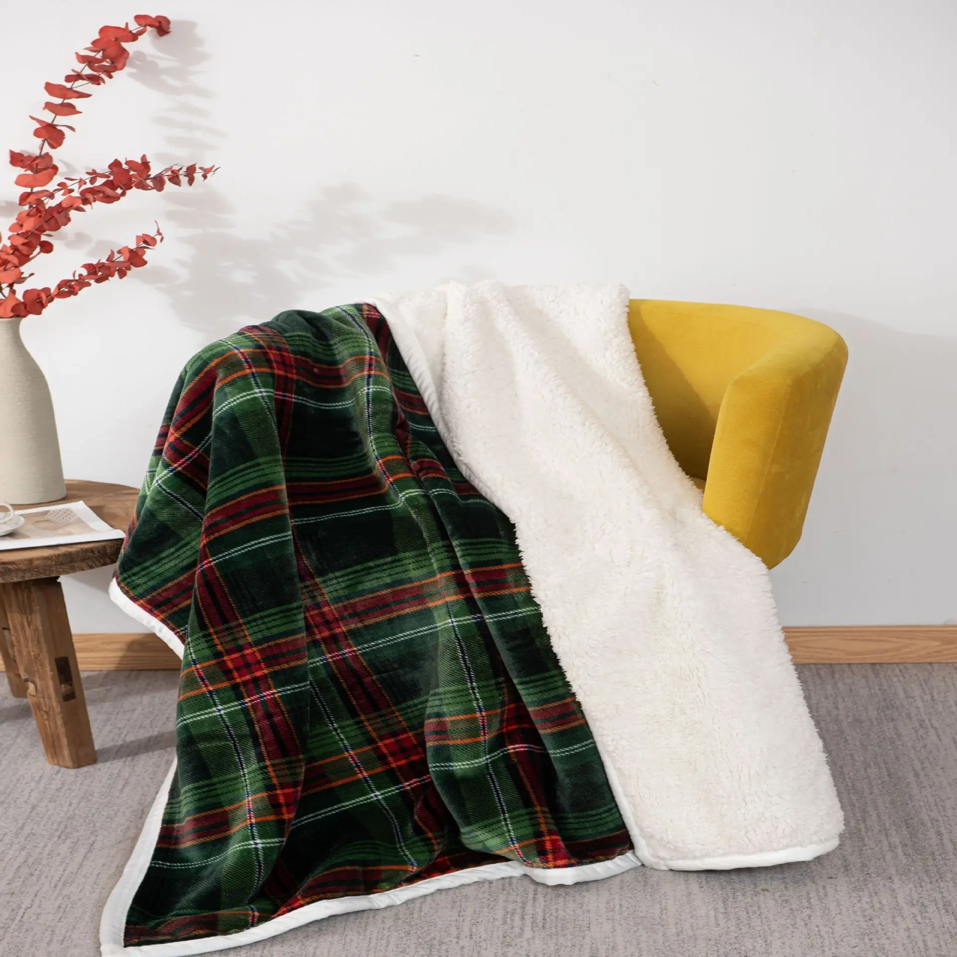 Wholesale Winter Flannel Blanket Thickened Striped Sherpa Washable Soft Nap Blanket Luxury Plaid Blanket For Bed Sofa
