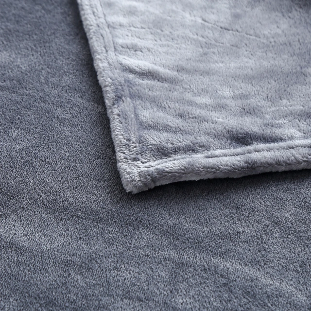 Fokusent Plain colour Microfiber Flannel blanket super soft reversible polyester throw blanket Home Textile 70*100cm winter