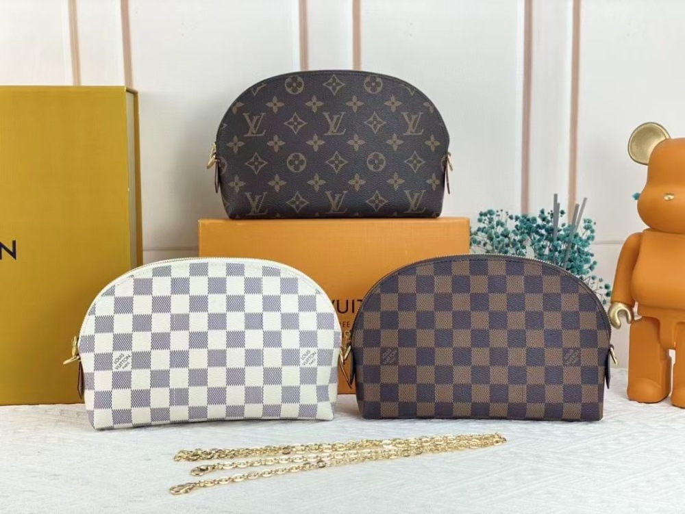 M47515 High Quality Cosmetic Bags Luxurys Tote Womens Men Clutch Fashion Make Up Chain Bags