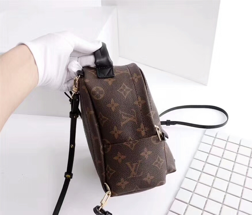 Designer Backpack Classic Flower Vintage M41562 Luxury Large Capacity BRAND Fashion Shoulder Travel Bags