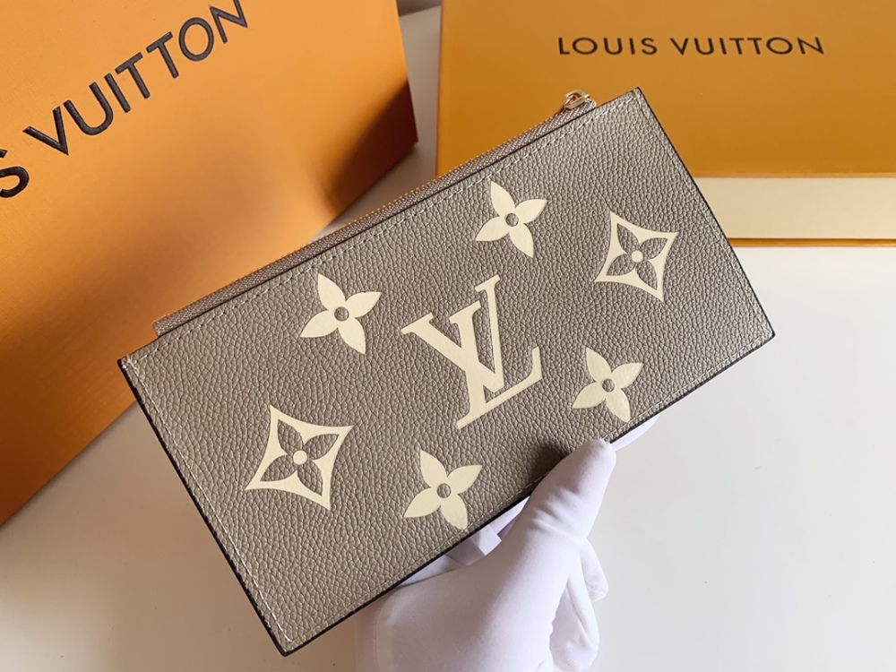 Designer Shoulder Gold Chain Shoulder Bags M69977 Luxury Handbag Women Mens Fashion Summer Bag