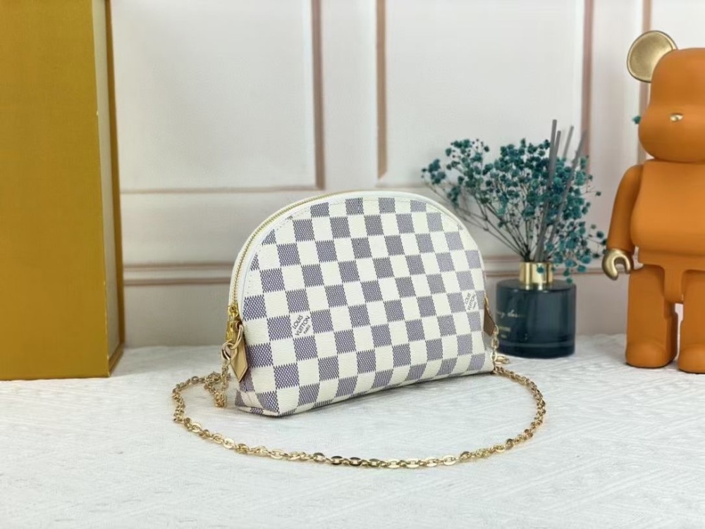 M47515 High Quality Cosmetic Bags Luxurys Tote Womens Men Clutch Fashion Make Up Chain Bags