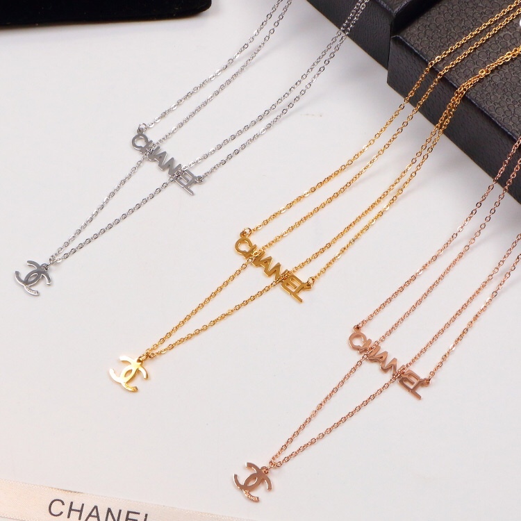 Cha Designer Necklaces Pendant Long Chain for Men Women Steel Fashion Classic Jewelry Gift