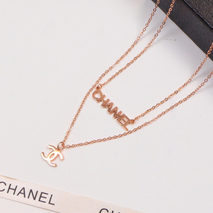 Cha Designer Necklaces Pendant Long Chain for Men Women Steel Fashion Classic Jewelry Gift