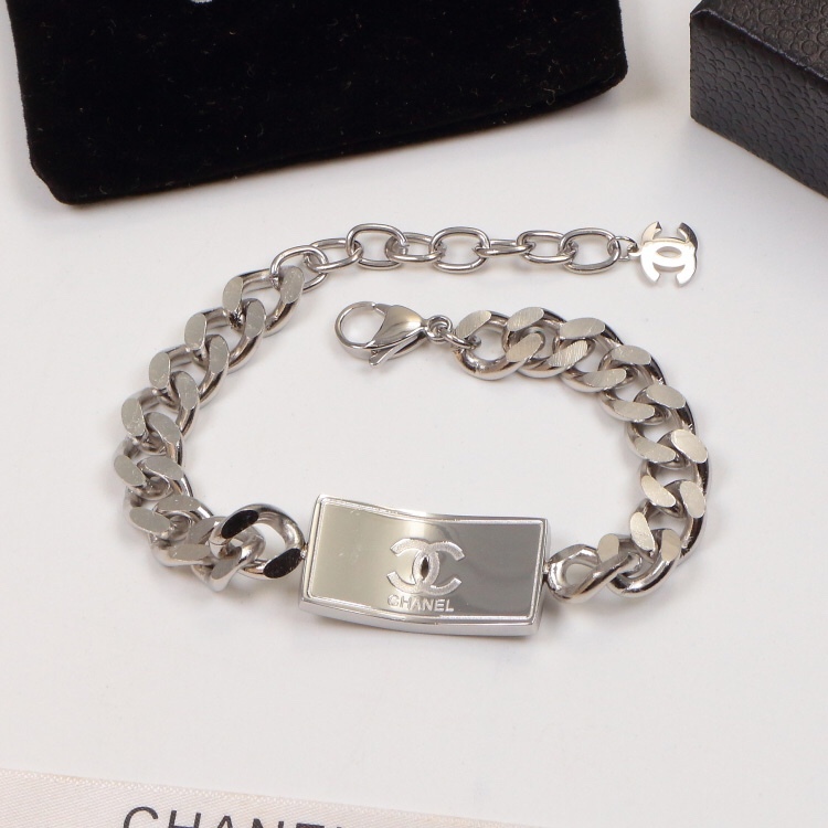 Popular Logo for Womens Cool Metal Charm Jewellry Chain Mens Gifts Plated Steel Bracelets