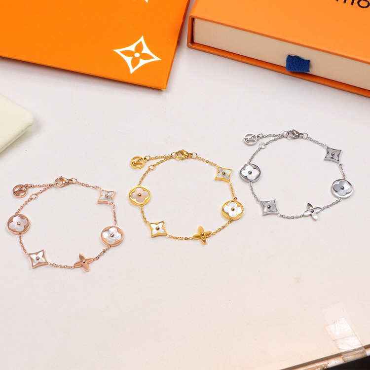 LV Classic Bracelets Gold Plated Stainless Steel Flower Letter Lovers Gift Wristband Chain Women Bracelet for Birthday Gift
