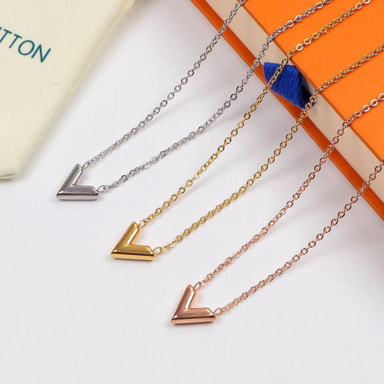 LV Designer High Quality Fashion Jewelry Lady Steel Golden Women's Necklaces with V Letter Pendant
