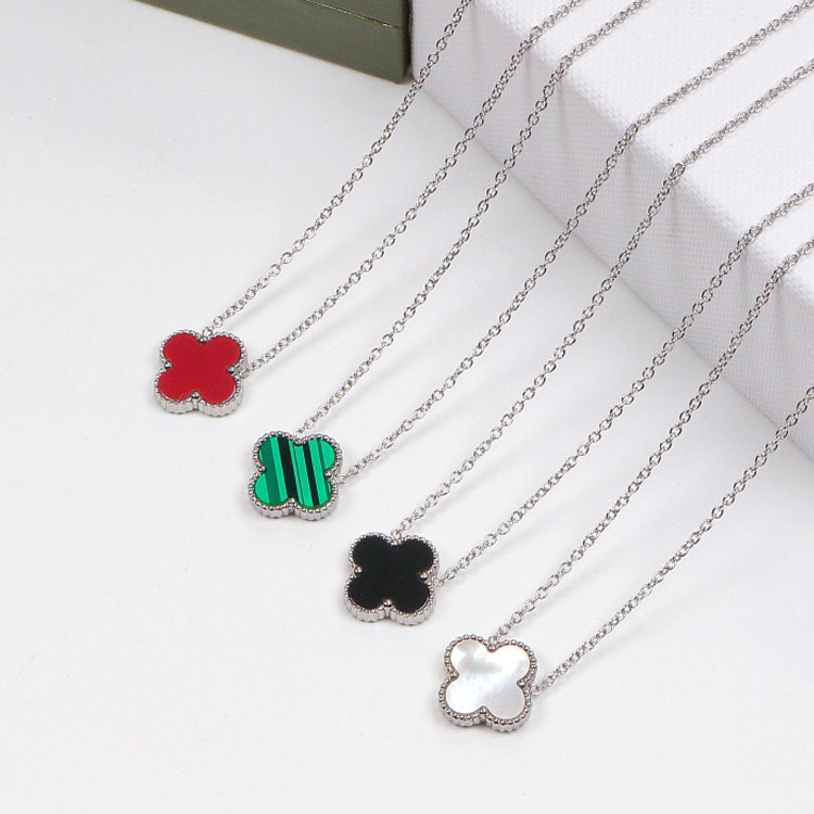VCA Gold Plated Necklaces Luxury Designer Necklace Flowers Four-leaf Clover Fashional Pendants