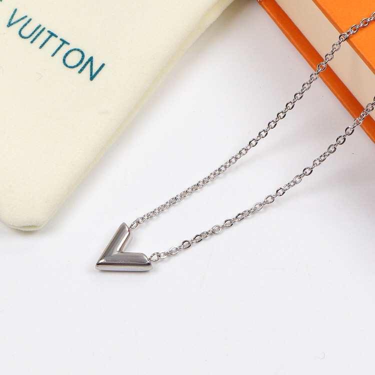 LV Designer High Quality Fashion Jewelry Lady Steel Golden Women's Necklaces with V Letter Pendant