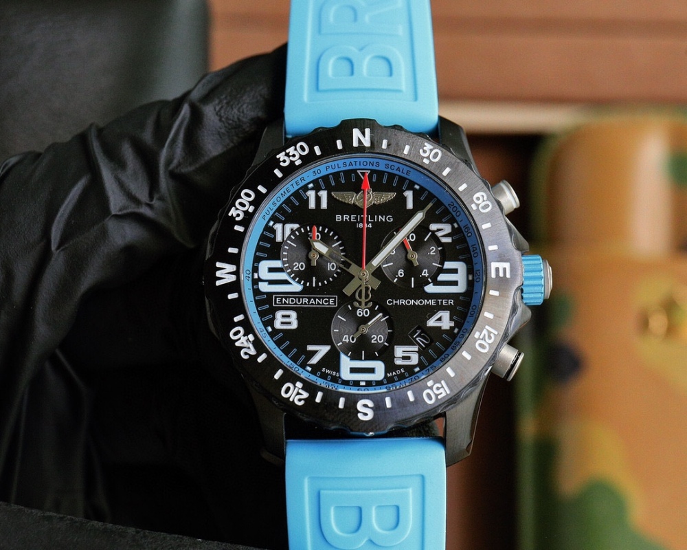 Breitlin Luxury Men's Watch Quartz Chronograph 44mm Avenger Hurricane Rubber Men Watches Hardex Glass Wristwatches
