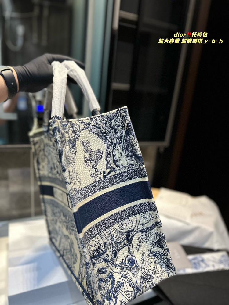 DIO Book Tote Classical Fashion Tiger Women Men Canvas Big Capacity 3 Sizes Shopping Totes Bags