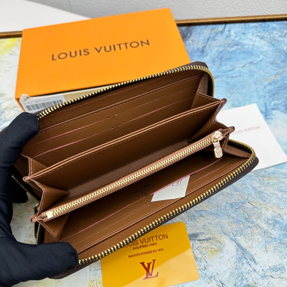 LV High Quality Fashion Classic Unisex Business Designer Women Hand Bag Man Formal Purse Wallets Wallet Card Holder