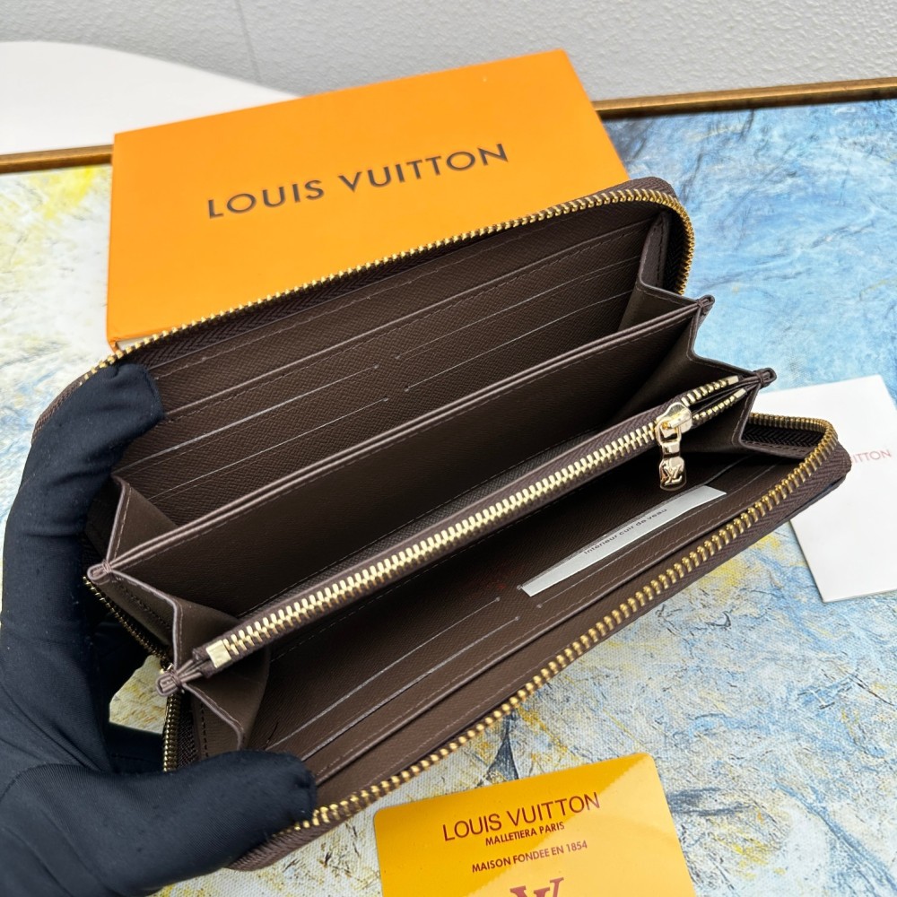 LV High Quality Fashion Classic Unisex Business Designer Women Hand Bag Man Formal Purse Wallets Wallet Card Holder