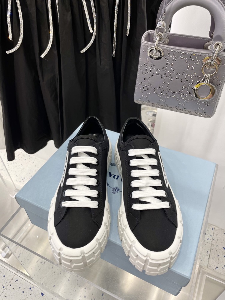 PRA High Quality Designer Casual Vintage Thick Height Increasing Shoes Patchwork Sports Shoes