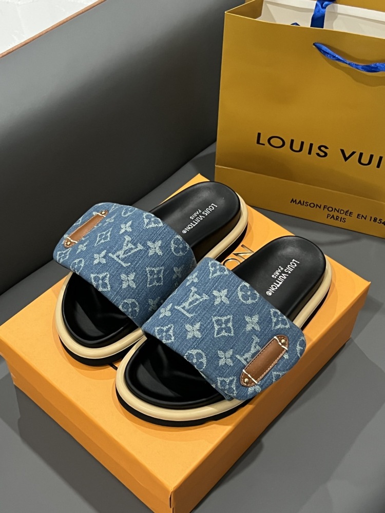 LV Pillow Womens's Slippers Men Women Summer Soft Flat Shoes Lvse Slide Fashion Beach Slippers