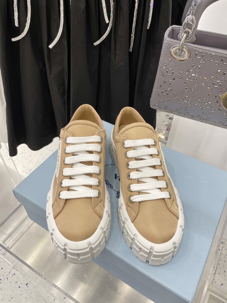 PRA High Quality Designer Casual Vintage Thick Height Increasing Shoes Patchwork Sports Shoes