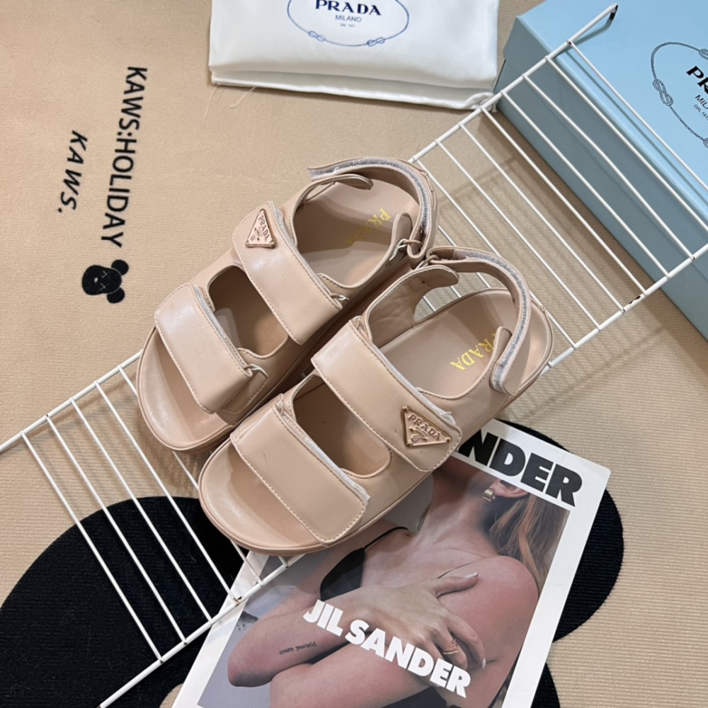 PRA 2024 Designer Women's Sandals Fashion Slides Newest Woman Sandals Leather Flat Heel Beach Shoes