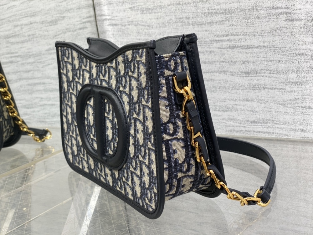 DIO Hobo Womens Shoulder Bags Chain strap date or commuting shoulder bags