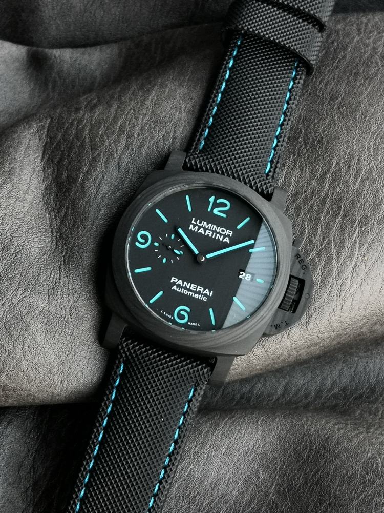PANE Fashion Mens Casual Daily Watches 44mm Luxury Mechanical Watch Designer Rubber Band Wristwatch