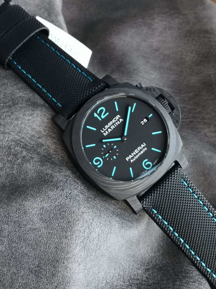 PANE Fashion Mens Casual Daily Watches 44mm Luxury Mechanical Watch Designer Rubber Band Wristwatch
