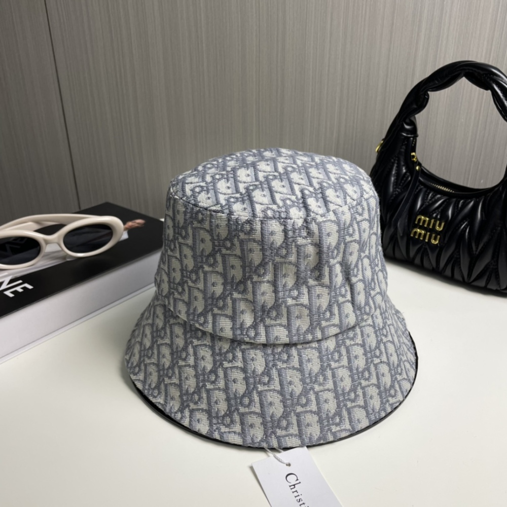 DIO Women's Designer Hats Canvas Fabric Classic Unisex Outdoor Beach Fisherman Cap