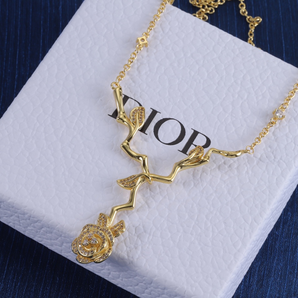 DIO Rose Leaf Necklaces Luxury Designer Women Necklaces Letter Fashional Pendants