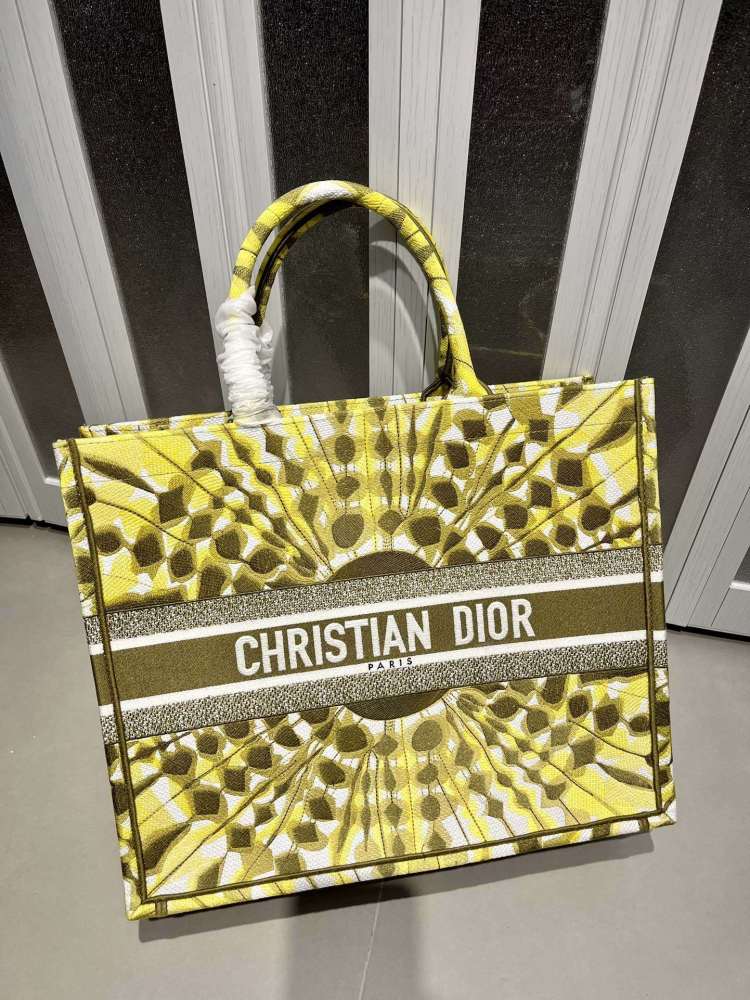 DIO 36/42cm Book Tote Fashion Artistic Miss Dio Totes bags