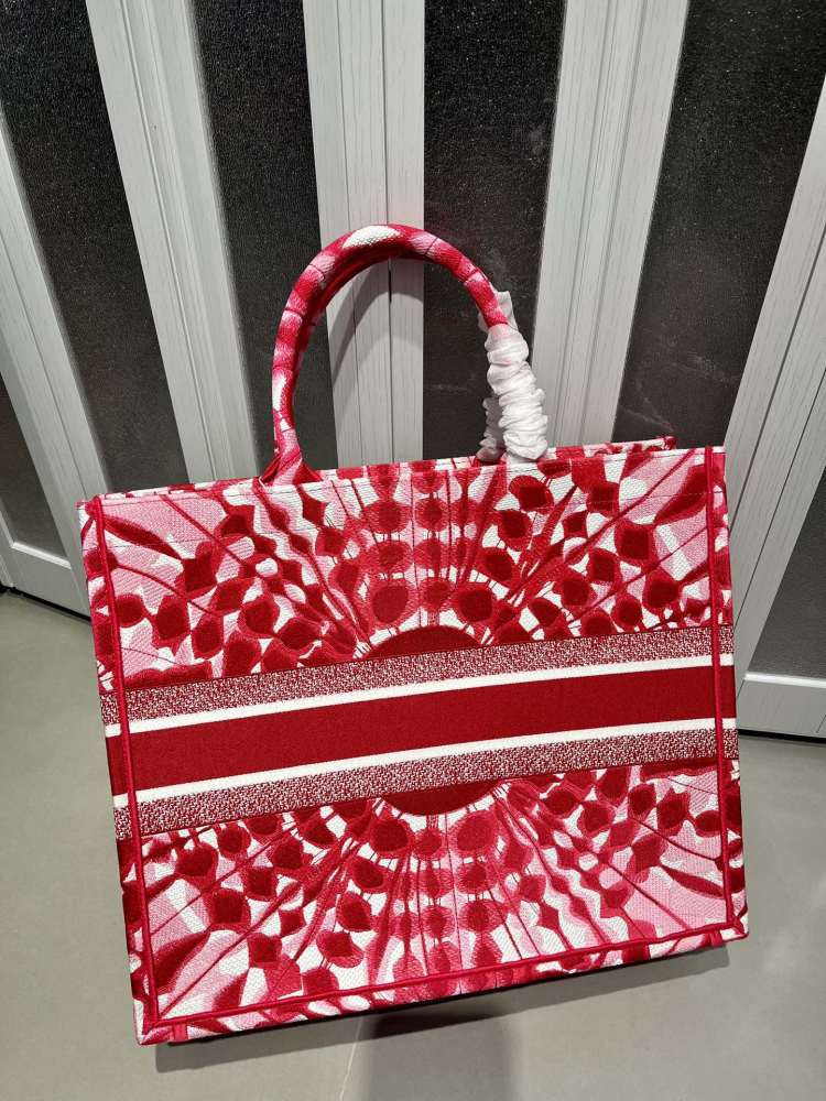 DIO 36/42cm Book Tote Fashion Artistic Miss Dio Totes bags