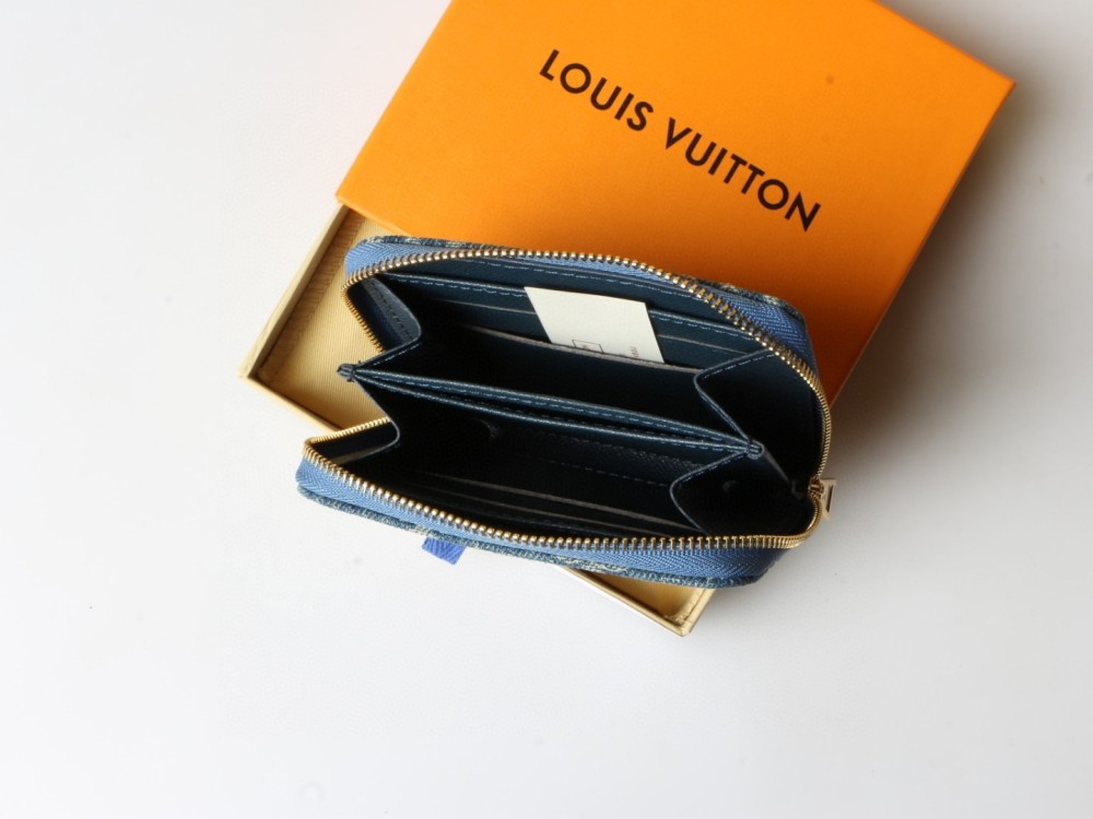 LV Casual Womens Mens Blue Denim Flower Wallets M82957