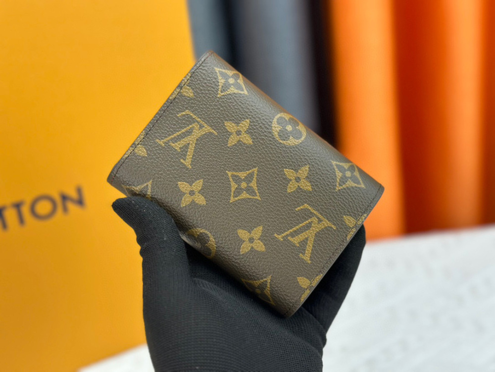LV Luxury Fashion Women Vintage Victorine Wallets Designer Mens Card Holder