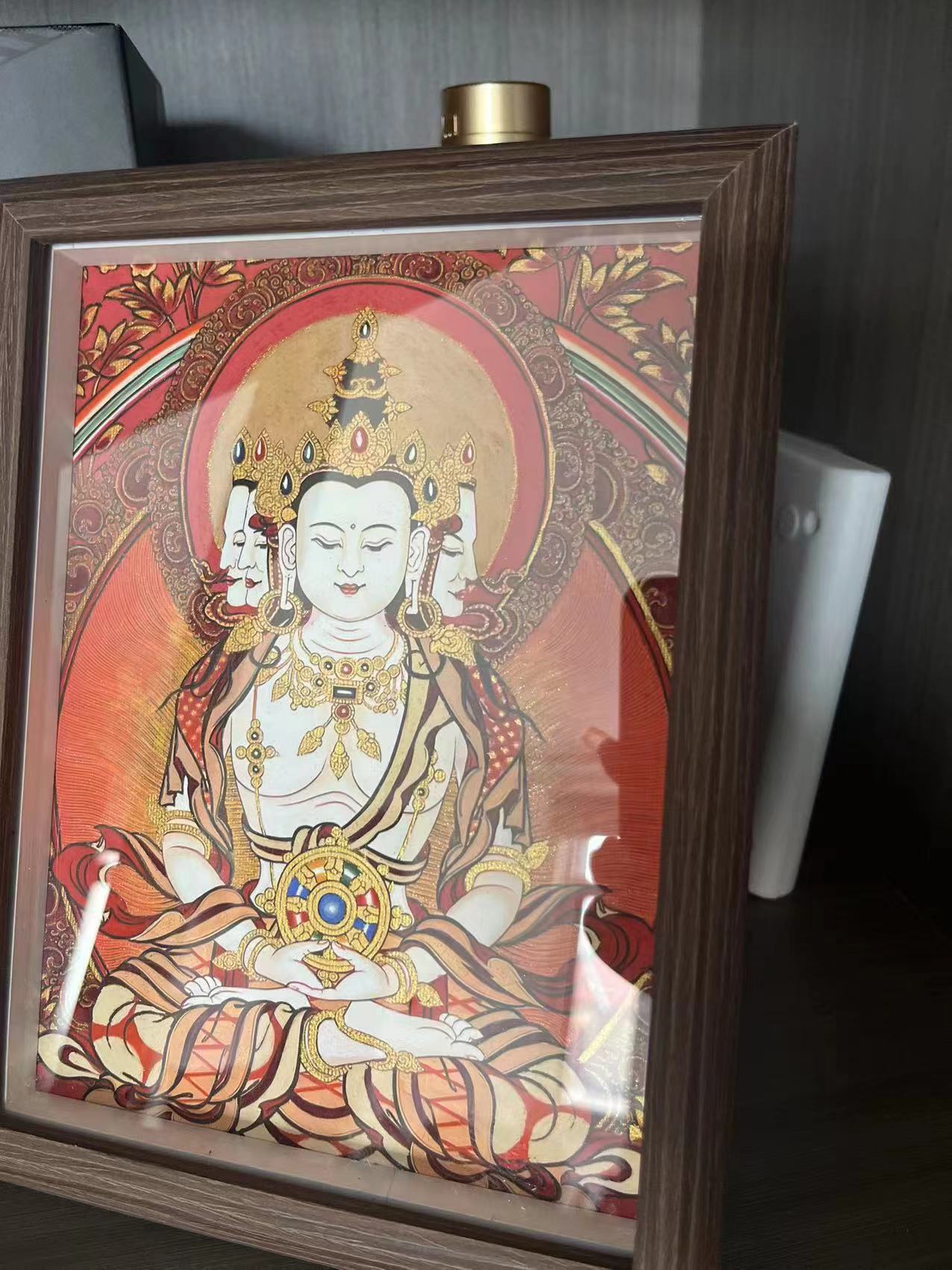Tibetan hand-painted Thangka of 'Dainichi Nyorai' 20X15cm