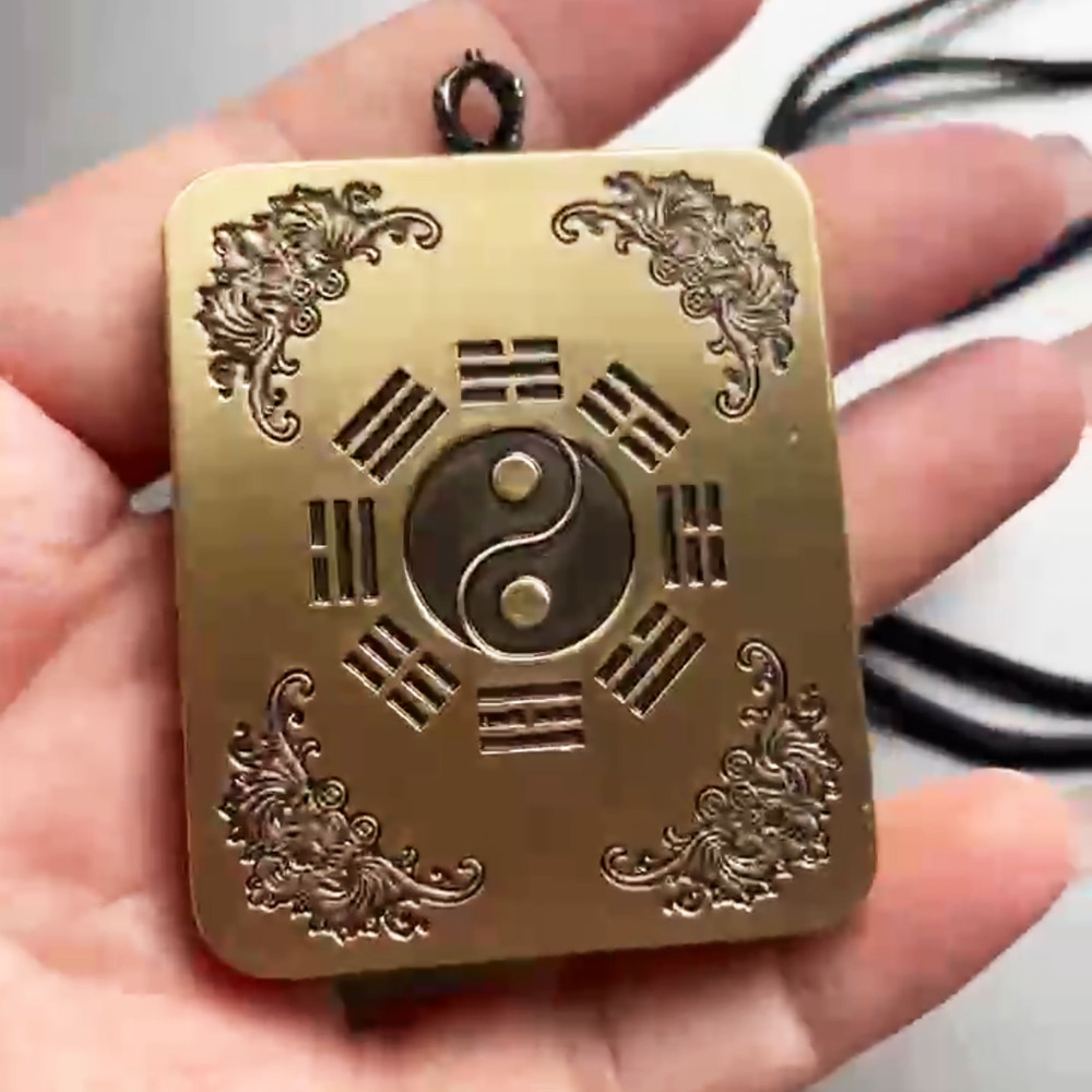 Auspicious Thangka Daoism Artist Hand-painted Gawu Box Necklace Perfected Person of Pure Yang Lu Dongbin