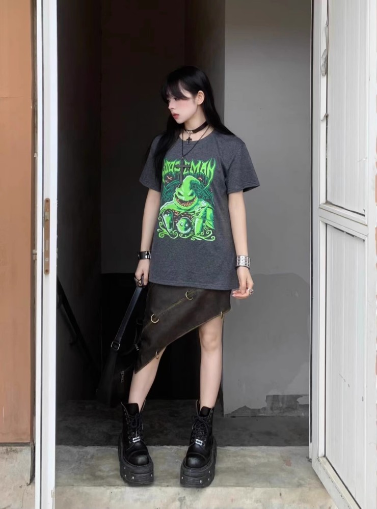 Gothic Oogie Boogie T-Shirt – Tim Burton Inspired Boogeyman Horror Streetwear Shirt Y2K