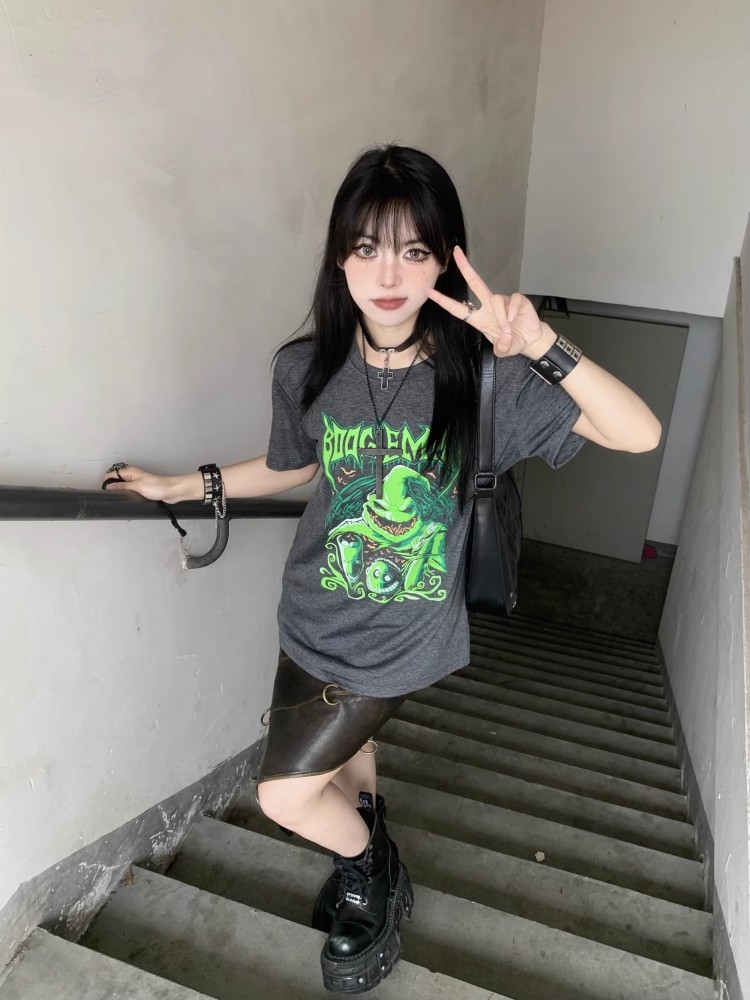 Gothic Oogie Boogie T-Shirt – Tim Burton Inspired Boogeyman Horror Streetwear Shirt Y2K
