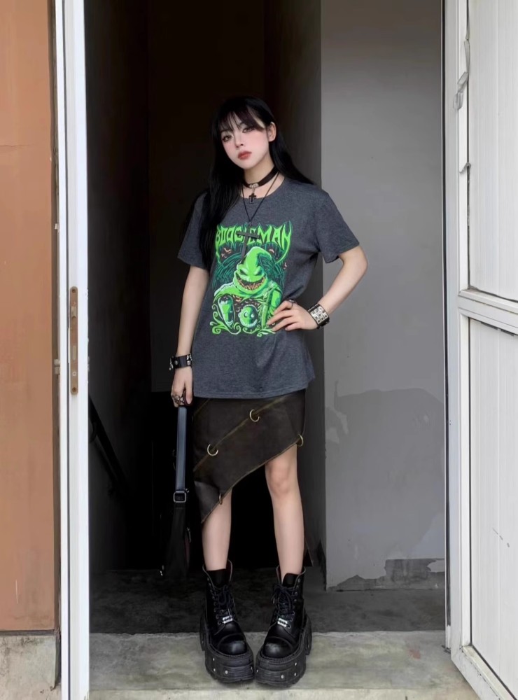 Gothic Oogie Boogie T-Shirt – Tim Burton Inspired Boogeyman Horror Streetwear Shirt Y2K