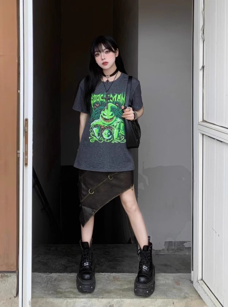Gothic Oogie Boogie T-Shirt – Tim Burton Inspired Boogeyman Horror Streetwear Shirt Y2K