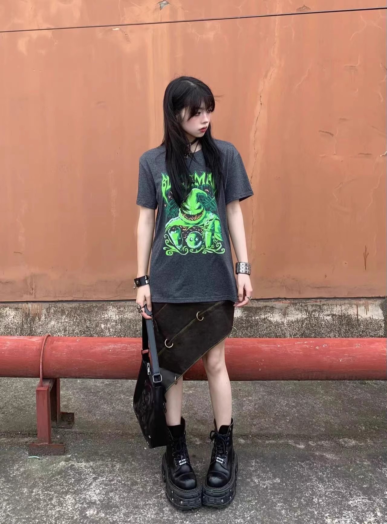 Gothic Oogie Boogie T-Shirt – Tim Burton Inspired Boogeyman Horror Streetwear Shirt Y2K