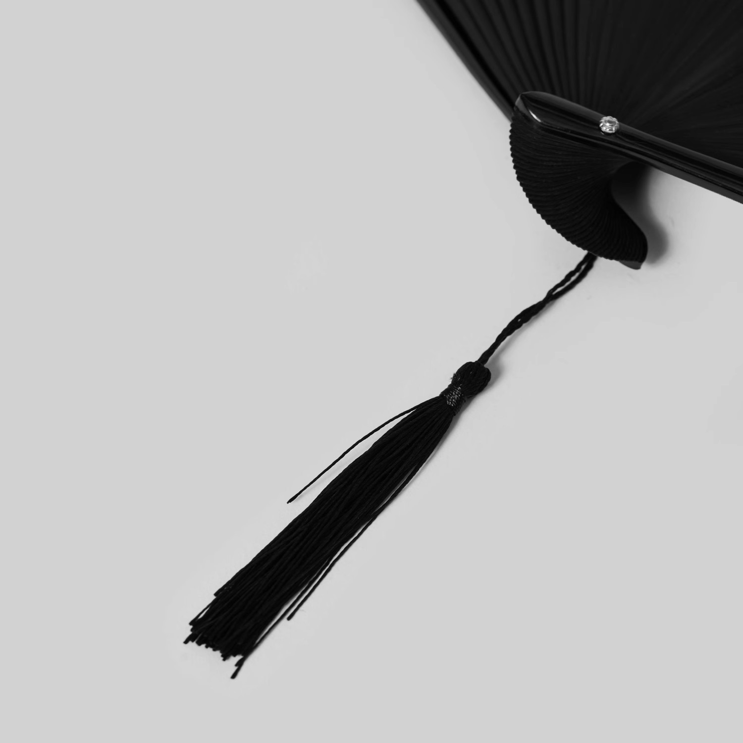 Gothic Black Folding Hand Fan – Dark Aesthetic Fan with Tassel for Cosplay or Summer