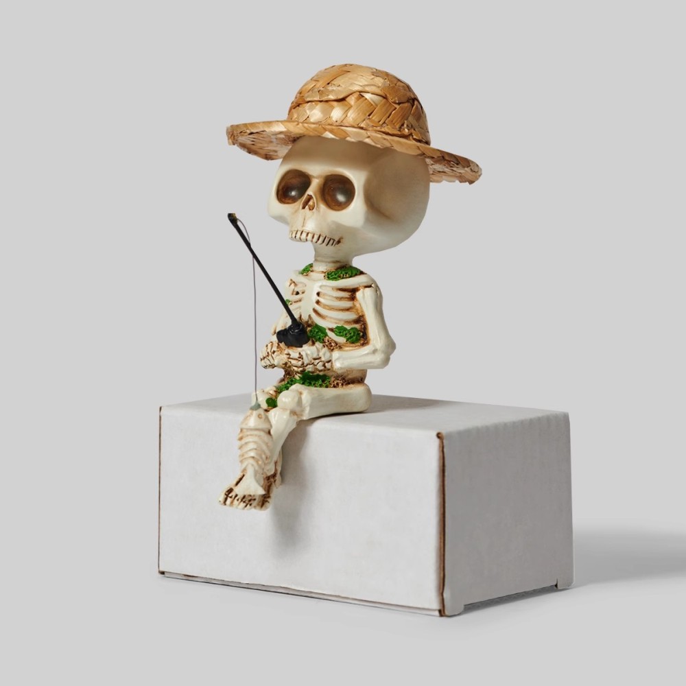 Skeleton Fishing Figurine – Gothic Halloween Desk Edge Ornament with Straw Hat