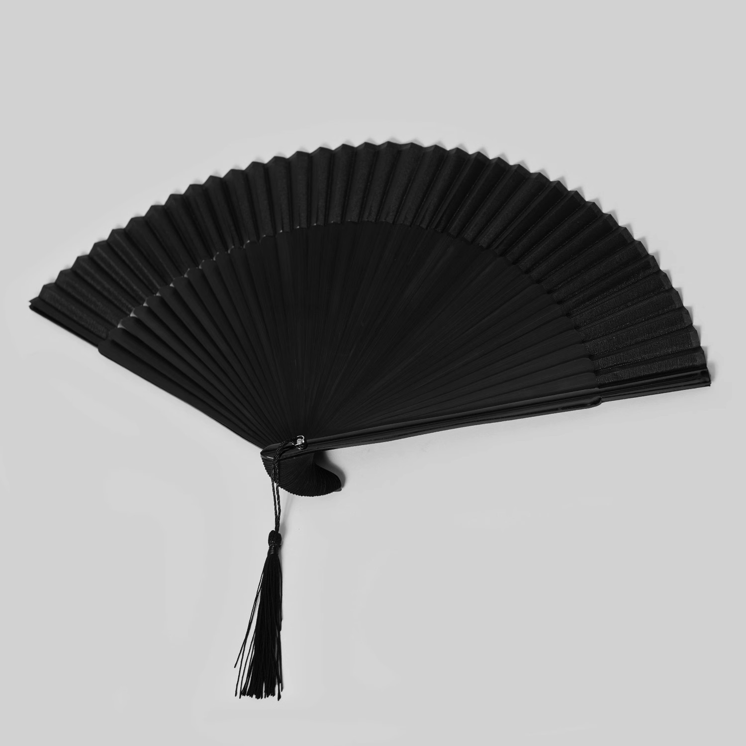 Gothic Black Folding Hand Fan – Dark Aesthetic Fan with Tassel for Cosplay or Summer