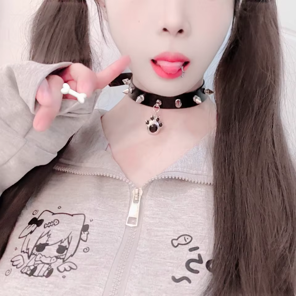 Gothic PU Leather Spike Choker with Cat Paw Charm – Punk Alt Collar Necklace