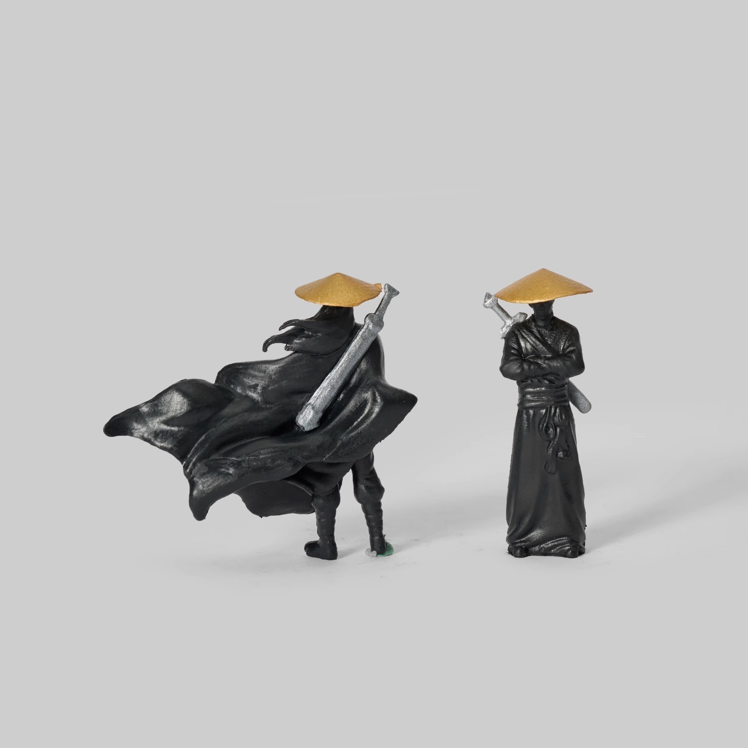 2-Piece Dark Warrior Figurine Set – Gothic Samurai Desk Decor Miniatures