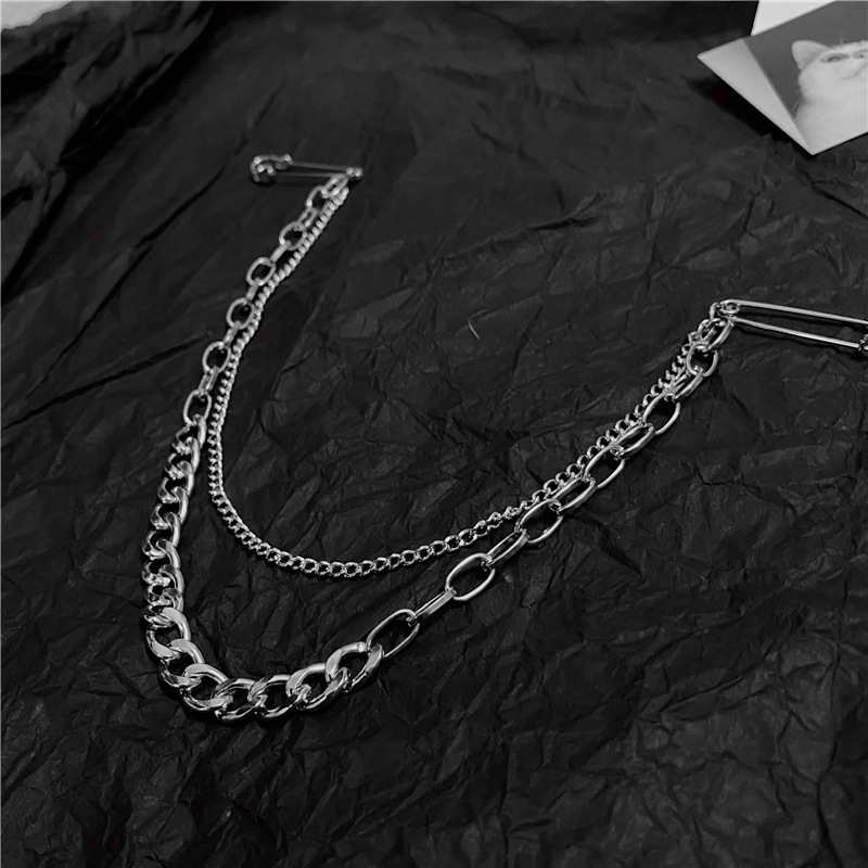 Gothic Double Chain Safety Pin Brooch – Punk Y2K Silver Lapel Accessory