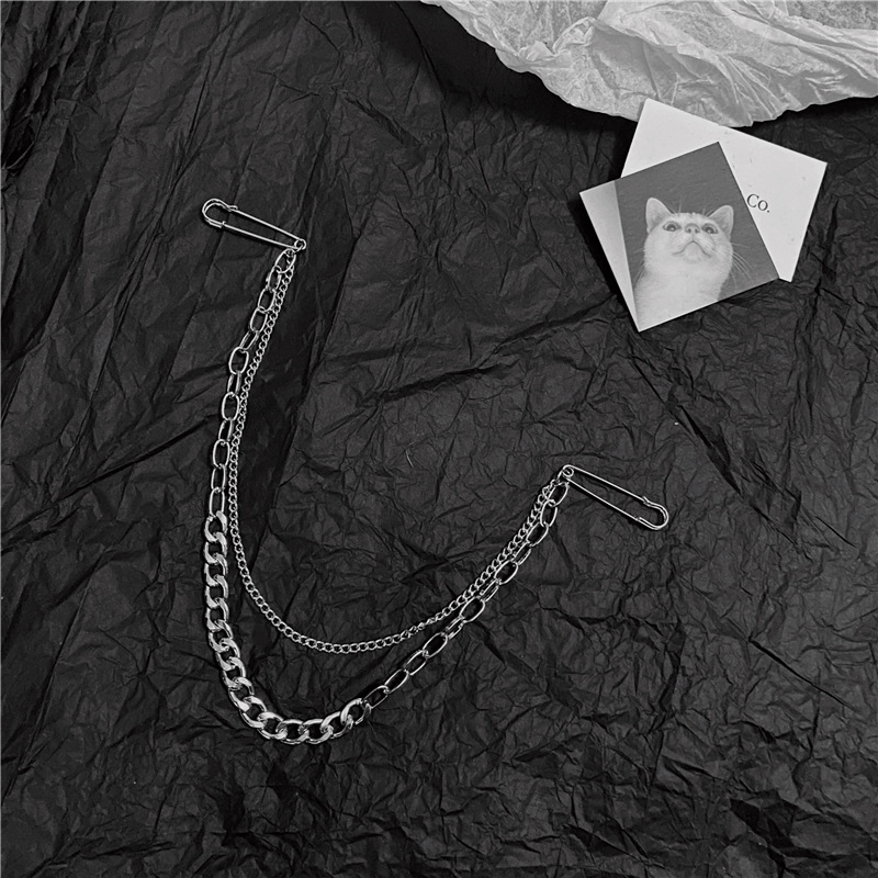Gothic Double Chain Safety Pin Brooch – Punk Y2K Silver Lapel Accessory