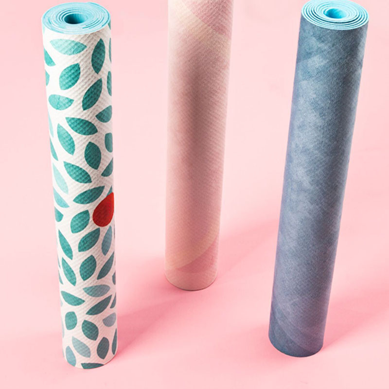 Custom printing sweat absorbent dry|wet anti-slip soft suede TPE Foldable Yoga Mat