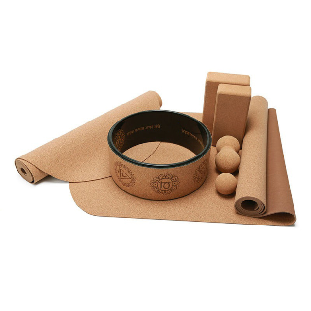Printed dry wet anti-slip moisture absorbing cork natural rubber yoga mat ideal for hot yoga