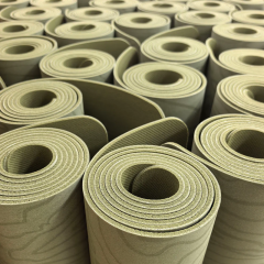 100% Natural Rubber Yoga Mat | Wood Grain Textured Quiet Luxe
