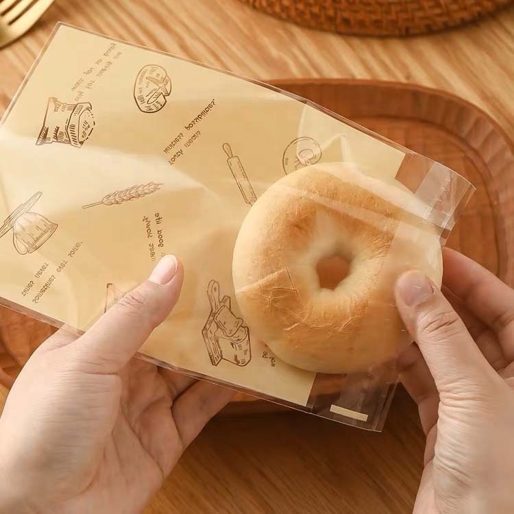 Clear bags for bread